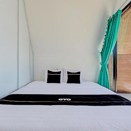 Palette 93389 Osanna Beach Resort Wonogiri Esterno foto
